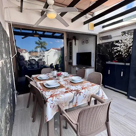 Villa 36 *